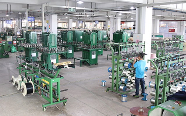 Yong Hao presenta nuevos equipos y actualizando y garantiza centrados en el cliente